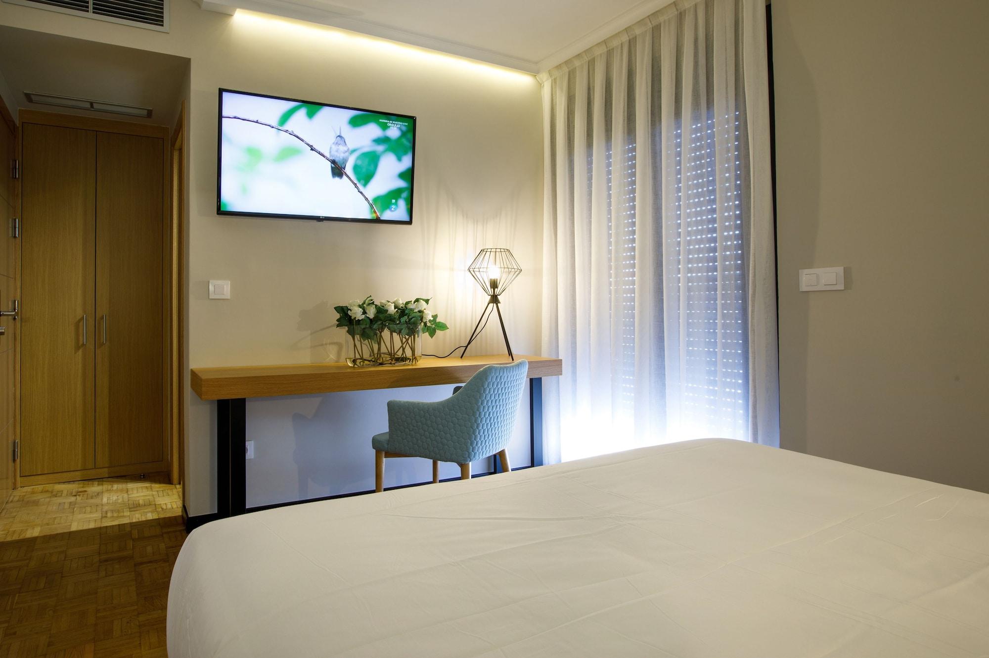 Hotel Val Convention نيغران المظهر الخارجي الصورة