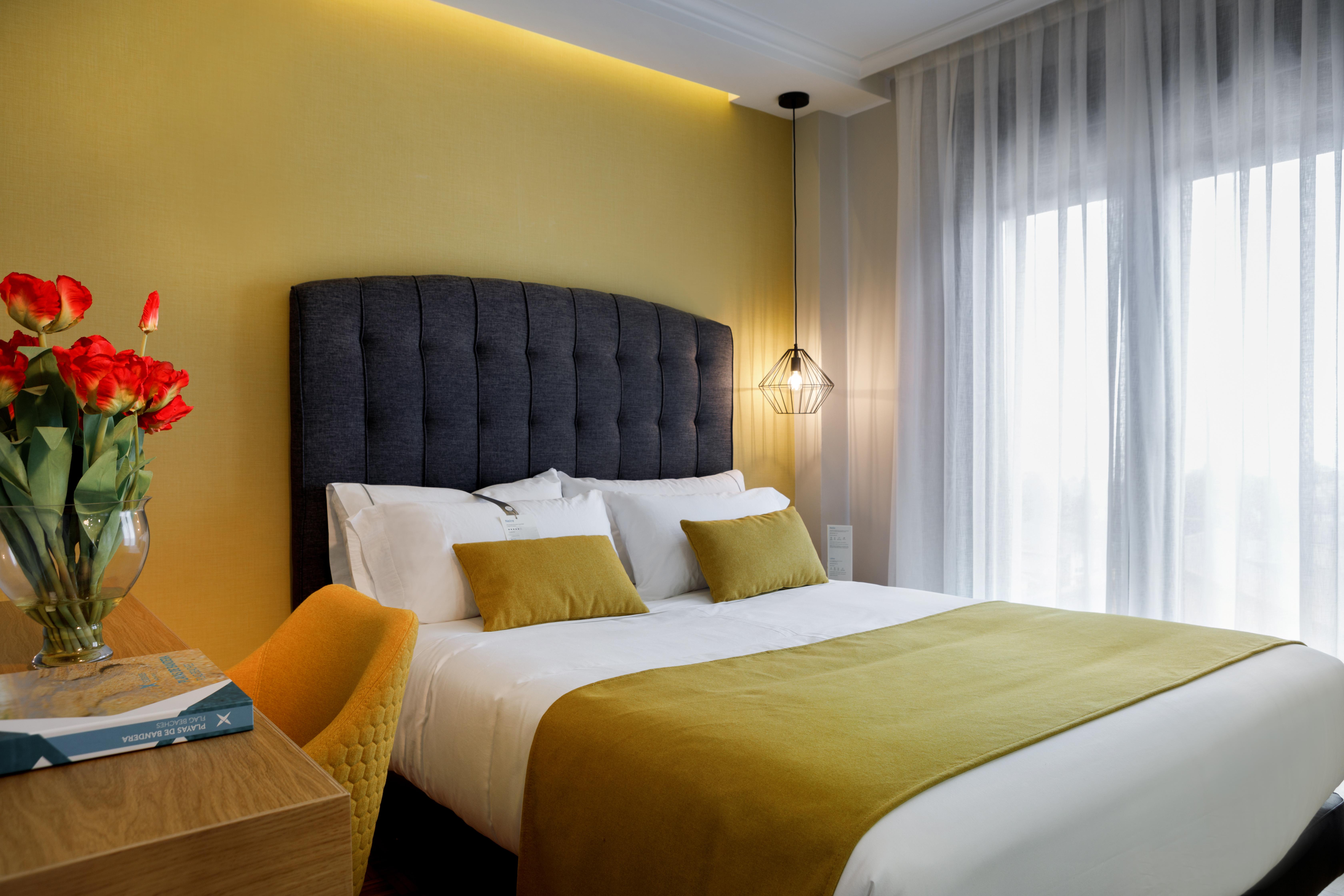 Hotel Val Convention نيغران المظهر الخارجي الصورة